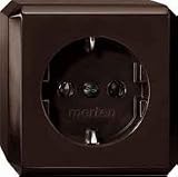 Merten 275017 SCHUKO-Steckdose, dunkelbrasil, AUFPUTZ