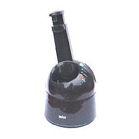 Braun Syncro 7000 series clean & charge base