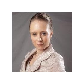 Adorama Belle Drape Solid Color Series, 10' x 12' Dyed Muslin Background, Solid Light Gray Color.