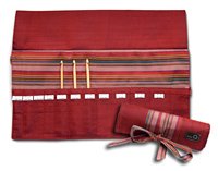 Della Q Red Lily Crochet Roll 15 Pocket Case 166-2
