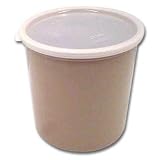 Beige Crock with Lid, 2.7 Quart (11-0550)