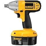 DEWALT DC821KA Heavy-Duty 18 Volt 1/2-Inch Compact Impact Wrench