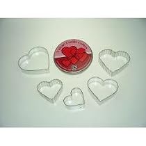 Eddingtons Heart Set in Tin