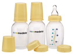 Medela Breastmilk Storage and Feeding Set