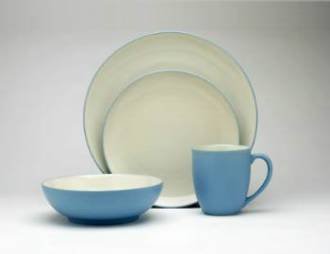 Noritake Colorwave Sky - 16 piece QUAD set, service for four