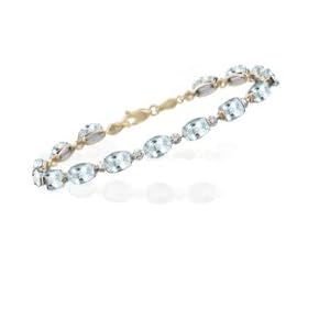0.03 Cts Diamond and 11.25 Cts Aquamarine Bracelet in 14K Yellow Gold by