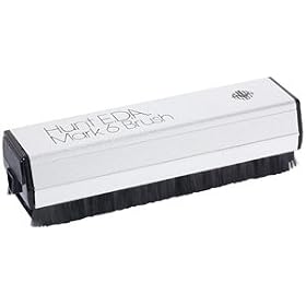Hunt: EDA Mark 6 Carbon Fiber Record Brush
