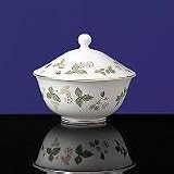 Wedgwood Wild Strawberry Covered Rice Bowl 4.5-in.