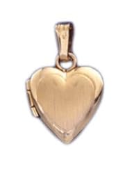 14k Yellow Gold 2 Photo Heart Locket