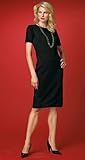 BASIC SHORT-SLEEVED DRESS BY EXCLUSIVELY MISOOK