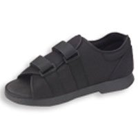 Shoe Post-Op Classic Women Black, Shoe Size - 6.5-8 - Medium