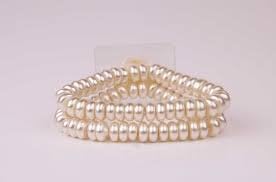 Fitz Design Candy Shoppe Flower Bracelet Corsage Wristlette One Size Fits Most (Cream Soda)