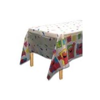 Elmo Loves You Table Cover