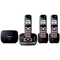 Panasonic KX-TG4053B DECT 6.0 PLUS Expandable Digital Cordless Phone and Answering System with 3 Handsets and Range Extender