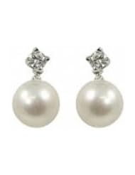 14K white gold 7-7.5mm Akoya cultured pearl and diamond (.16ctw) earrings.