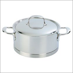 Demeyere Atlantis 1.6-Quart Casserole with Lid by Demeyere