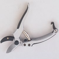 Anvil Pruner with Safety Lock - 7 1 2