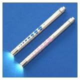 新型 LED ペンライト　ノック式　ブルー　　LEDの光は観察に優しいオレンジ系！（瞳孔計付き）
