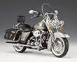 2007 Harley-Davidson FLHRC Road King Classic Motorcycle in Pewter Pearl - 1/12 Scale