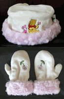 Disney Winnie The Pooh baby Toddler beanie & gloves set