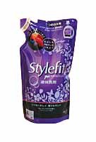 花王 スタイルフィット液体洗剤詰替用 810g