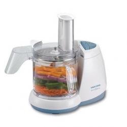 Black and Decker FP1435 8 Cup 2 Speeds Food Processor by APPLICA/BLACK & DECKER