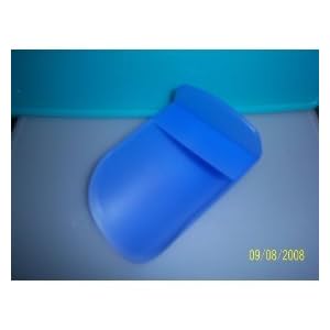 Tupperware Canister Scoops (Set of 2- Colors may vary) by
