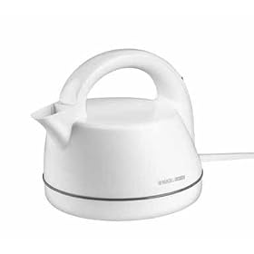 Black and Decker KE2020 Electric Kettle, White by Black & Decker