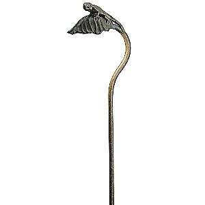 Leaf Path Light with Lizard by Kichler