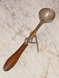 Antique Gilchrist No 3 Brass & Maple Ice Cream Scoop