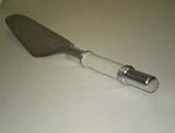 WHITE FINISH ALUMINUM CAKE SERVER