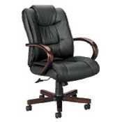 800 Series High-Back Swivel/ Tilt Chair - Black Leather/ Mahogany Finish