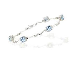 0.03 Cts Diamond and 4.60 Cts Aquamarine Bracelet in 14K White Gold by