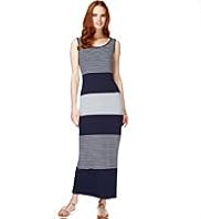Scoop Neck Striped Maxi Dress
