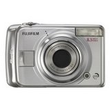 Fujifilm FinePix A820 Point and Shoot Digital Camera Kit- with 1 GB SD Memory Card- Camera Bag- Professional Lens Cleaning Kit