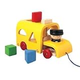 Review PLAN TOYS  / PLAN TOYS WOODEN SORTING BUS
