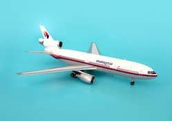 AVIATION200 Malaysia DC-10-30 1/200
