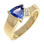 0.06 Cts Diamond & 1.22 Cts Tanzanite Ring in 18K Yellow Gold