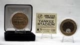 NEW YORK YANKEES HIGHLAND MINT YANKEE STADIUM AUTHENTICATED INFIELD DIRT COIN
