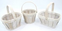 Wicker baskets white wash 3 asst
