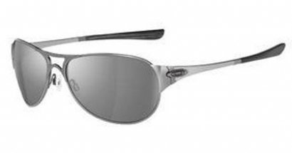 OAKLEY RESTLESS color 05718 Sunglasses