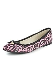 Slip-On Animal Print Heart Charm Pumps