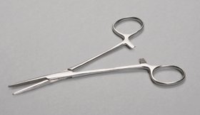 Kelly Clamp Forceps 5-1/2 Long