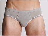 Review   / GrigioPerla Meneito Nocciola Brief