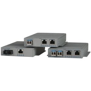 Omnitron OmniConverter 9301-1-21W Fast Ethernet Media Converter - 2 x RJ-45 PoE, 1 x ST Network - 10/100Base-TX, 100Base-FX - External, Wall-mountable, Rail-mountable - 30 km
