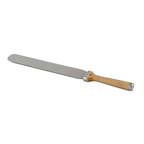 CIA Masters Collection 10-Inch Straight Spatula With Maple Wood Handle
