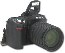 Nikon D80 with 18-135mm 10.2-megapixel Digital SLR Camera Kit