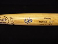 Gonzalez, Juan Autographed/Hand Signed Pro Model Bat