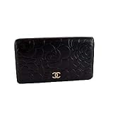 CHANEL：シャネル カメリア柄二つ折り財布 ブラック×ゴールド 並行輸入