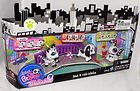 Littlest Pet Shop Walkables Exclusive Playset Black White CollectionIMAGE